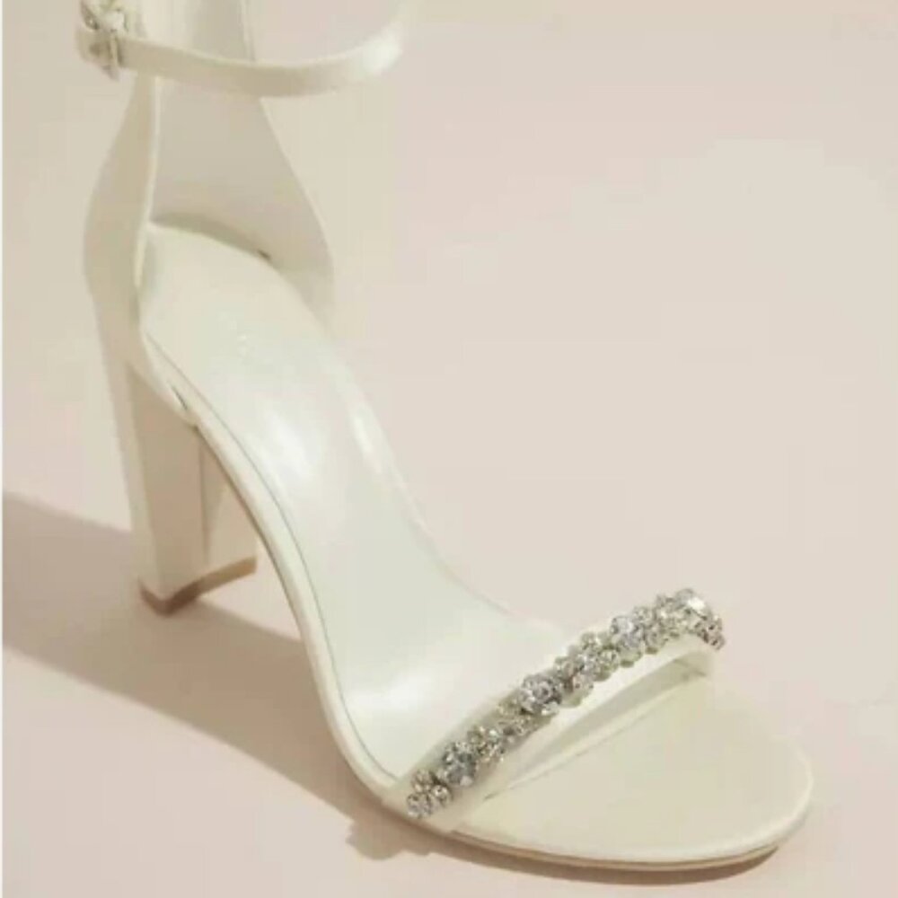 Oleg Cassini Ankle Bow Crystal Strap Heeled Melania Sandals Sz 9 NWT - Picture 3 of 12